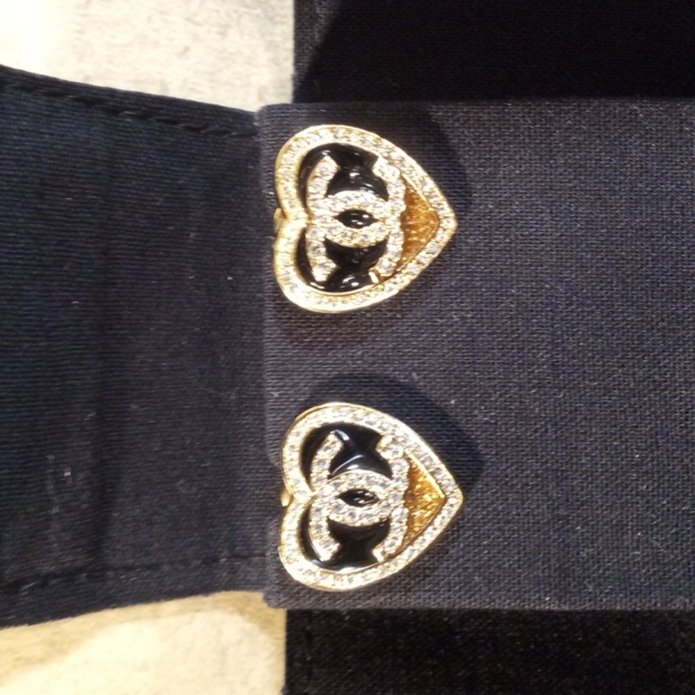 WOMEN'S CHANEL STUD GOLD AND SILVER CRYSTAL EARRINGS.